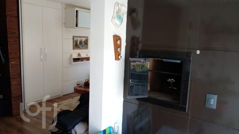 Image 4 - 276537